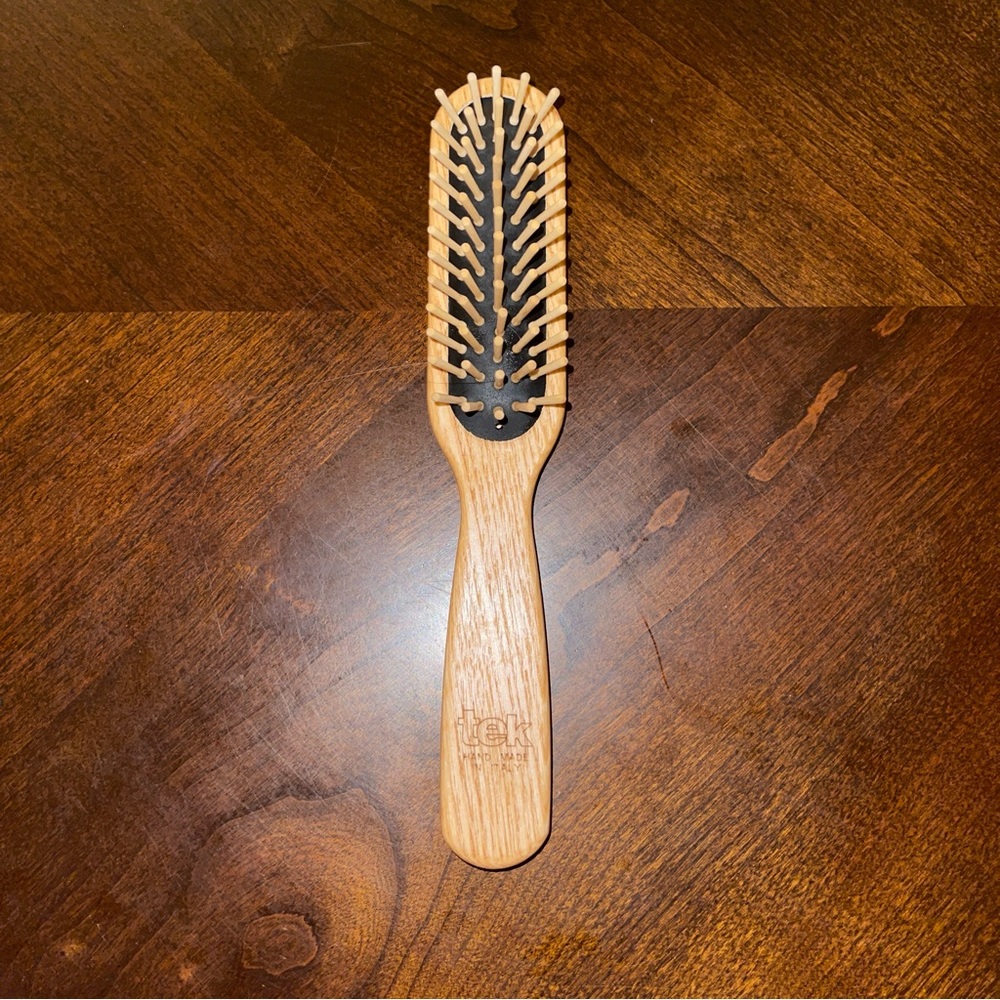 Tek Rectangular Hair Brush with Regular Pins